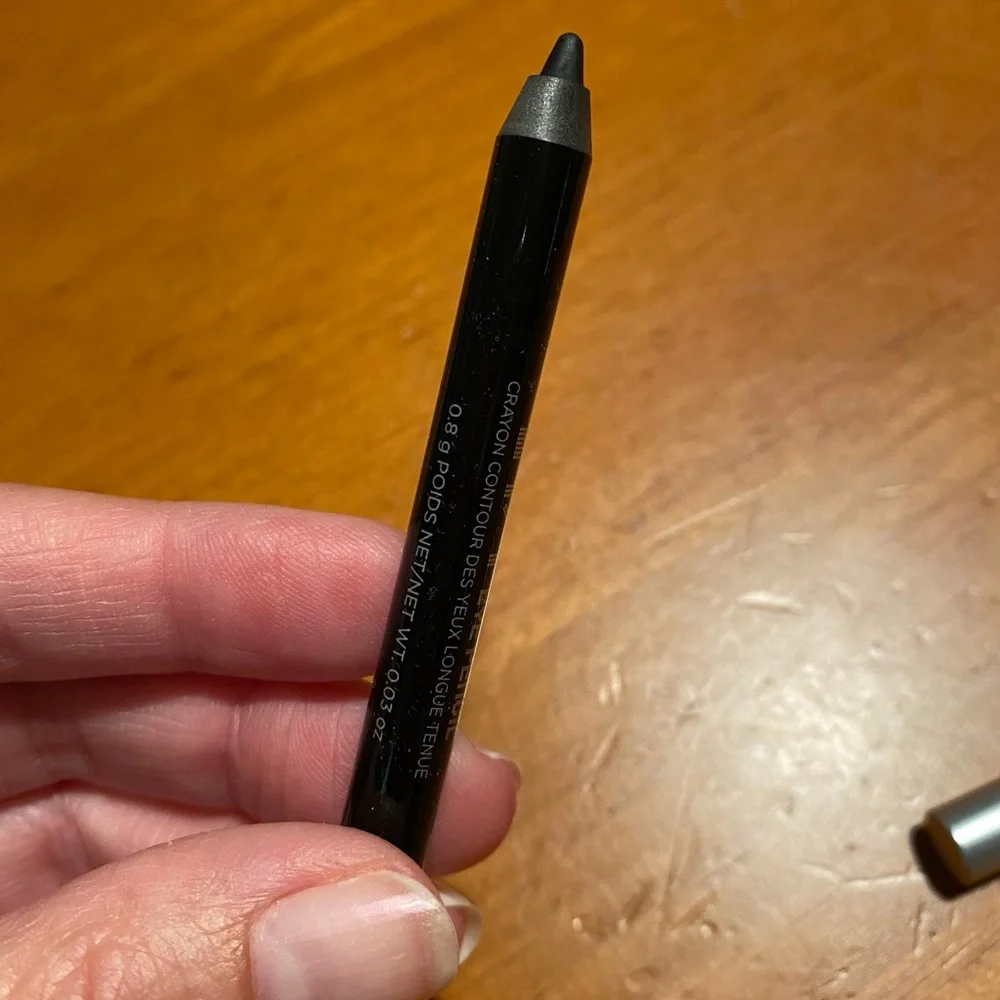 2 Urban Decay 24/7 Glide-On Eye Pencils